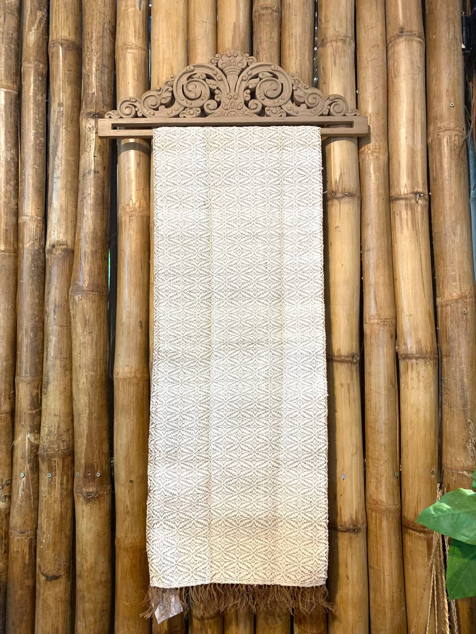 ក្រម៉ា​ ទំហំ40cm x 180 cm 