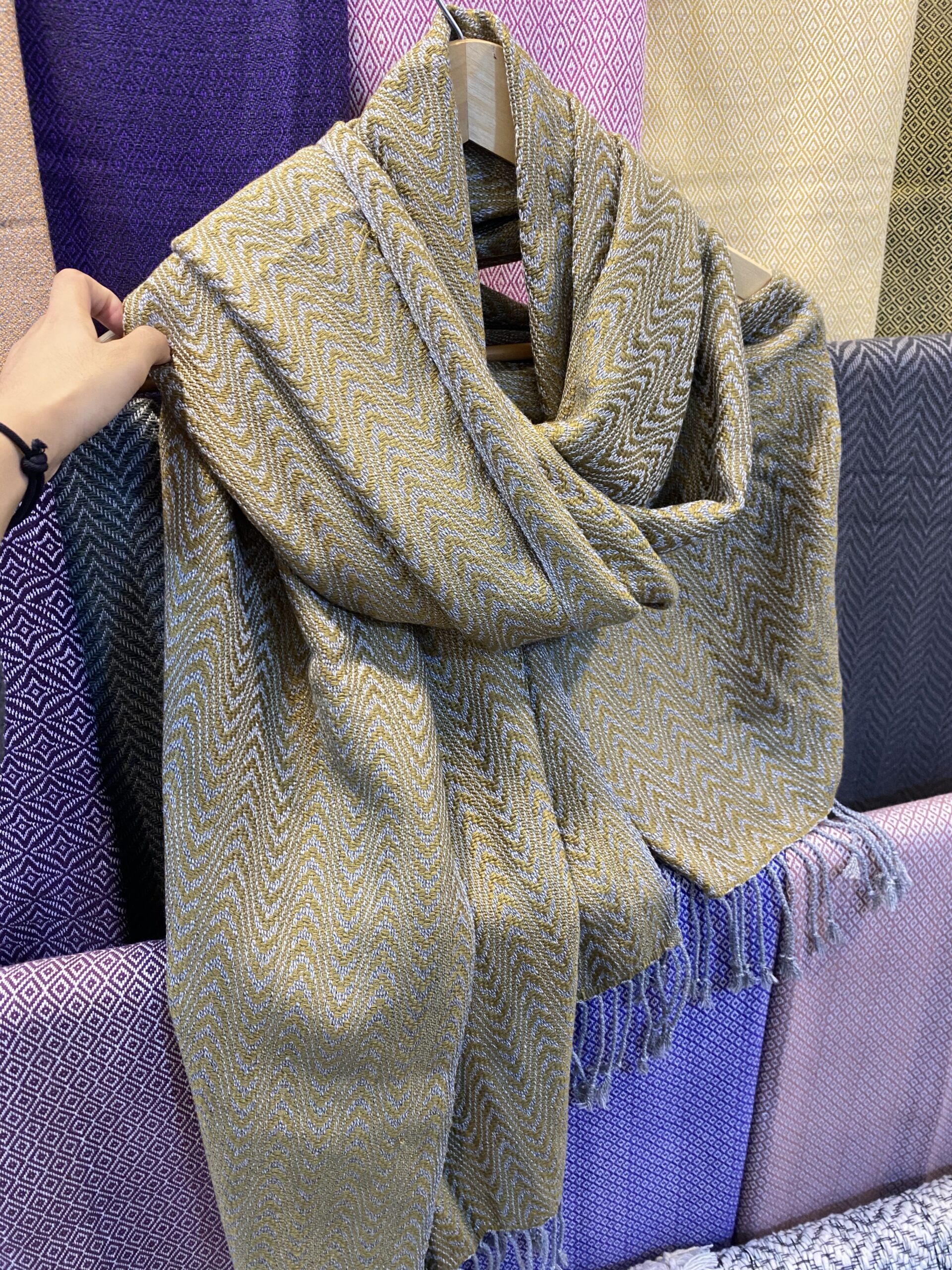 kroma-diamond-%e1%9e%98%e1%9f%89%e1%9e%bc%e1%9e%8f%e1%9e%82%e1%9f%84%e1%9e%98-40cm-x180cm