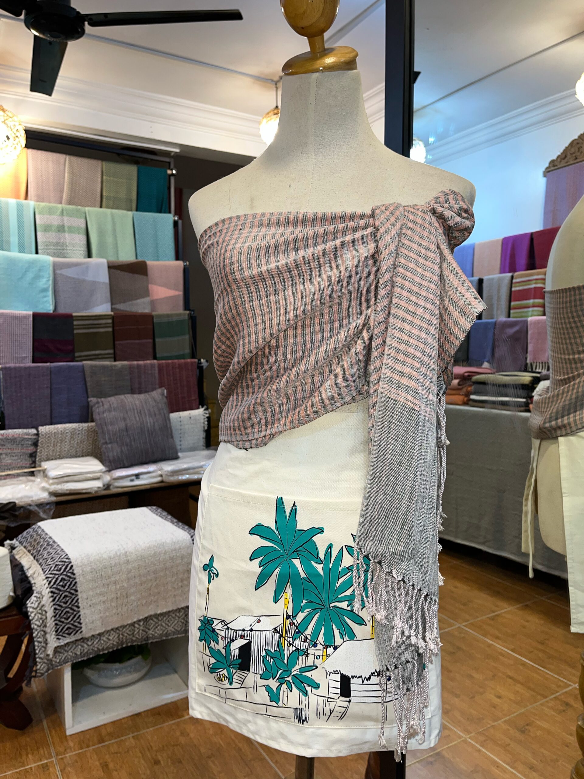 half-apron-print-%e1%9e%a2%e1%9e%b6%e1%9e%9c%e1%9e%a2%e1%9f%80%e1%9e%98%e1%9e%96%e1%9f%92%e1%9e%9a%e1%9e%b8%e1%9e%93%e1%9e%96%e1%9e%b6%e1%9e%80%e1%9f%8b%e1%9e%80%e1%9e%8e%e1%9f%92%e1%9e%8a%e1%9e%b6