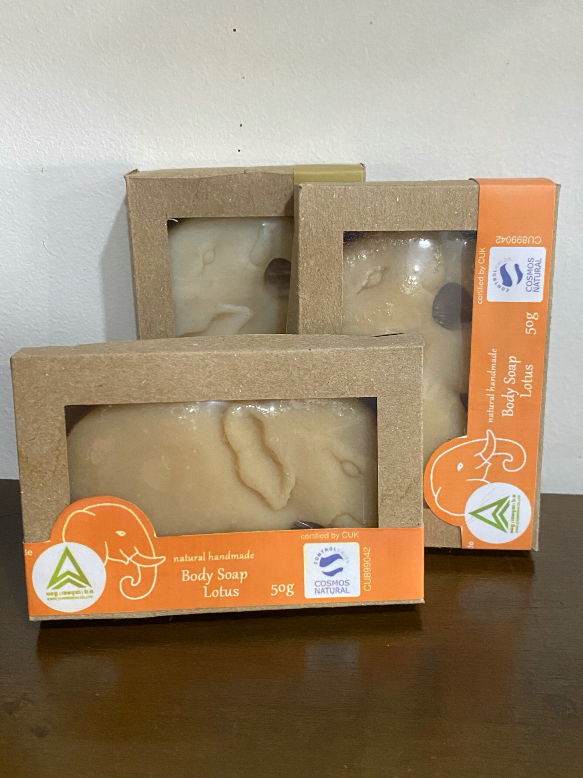 elephant-body-soap-lotus-%e1%9e%9f%e1%9e%b6%e1%9e%94%e1%9f%8a%e1%9e%bc%e1%9e%9a%e1%9e%bc%e1%9e%94%e1%9e%8a%e1%9f%86%e1%9e%9a%e1%9e%b8%e1%9e%95%e1%9f%92%e1%9e%80%e1%9e%b6%e1%9e%88%e1%9e%bc%e1%9e%80-5