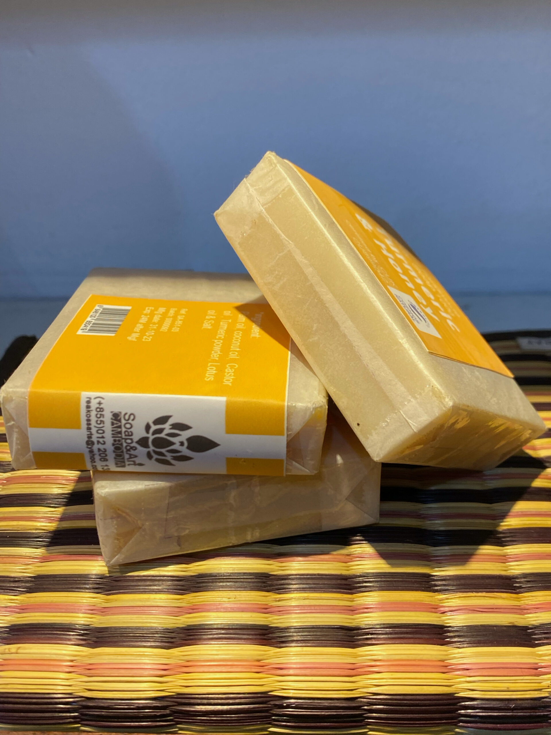 Natural rectangle soap turmeric - សាប៊ូដុំជ្រុងរមៀត 100g 2 Natural rectangle soap turmeric - សាប៊ូដុំជ្រុងរមៀត 100g - Image 2