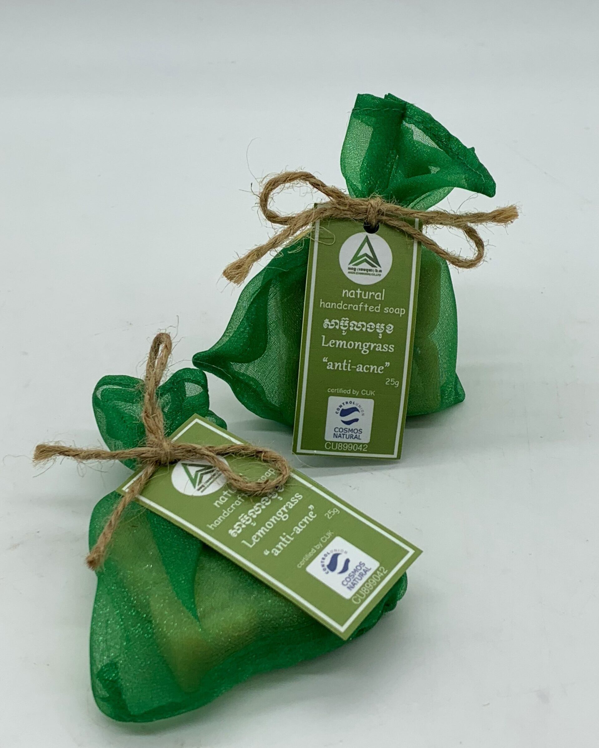 handcrafted-soap-lemongrass-very-small-%e1%9e%9f%e1%9e%b6%e1%9e%94%e1%9f%8a%e1%9e%bc%e1%9e%9b%e1%9e%b6%e1%9e%84%e1%9e%98%e1%9e%bb%e1%9e%81-25g