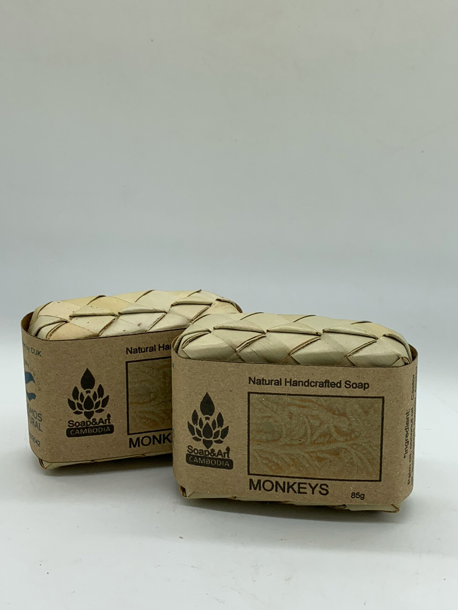 bayon-base-relief-soap-monkeys-%e1%9e%9f%e1%9e%b6%e1%9e%94%e1%9f%8a%e1%9e%bc%e1%9e%8a%e1%9e%b6%e1%9e%80%e1%9f%8b%e1%9e%9f%e1%9f%92%e1%9e%98%e1%9e%bb%e1%9e%82-monkeys-85g