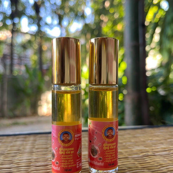monk-herbal-oil-pain-killer-%e1%9e%94%e1%9f%92%e1%9e%9a%e1%9f%81%e1%9e%84%e1%9e%81%e1%9f%92%e1%9e%99%e1%9e%9b%e1%9f%8b%e1%9e%94%e1%9f%92%e1%9e%9a%e1%9e%91%e1%9e%b6%e1%9e%9b%e1%9e%81%e1%9f%92