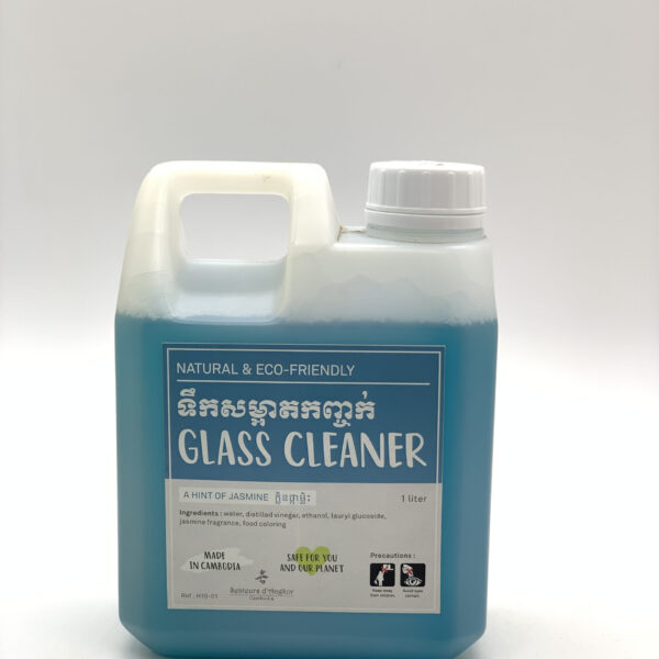 glass-cleaner-%e1%9e%91%e1%9e%b9%e1%9e%80%e1%9e%9f%e1%9e%98%e1%9f%92%e1%9e%a2%e1%9e%b6%e1%9e%8f%e1%9e%80%e1%9e%89%e1%9f%92%e1%9e%85%e1%9e%80%e1%9f%8b-1l