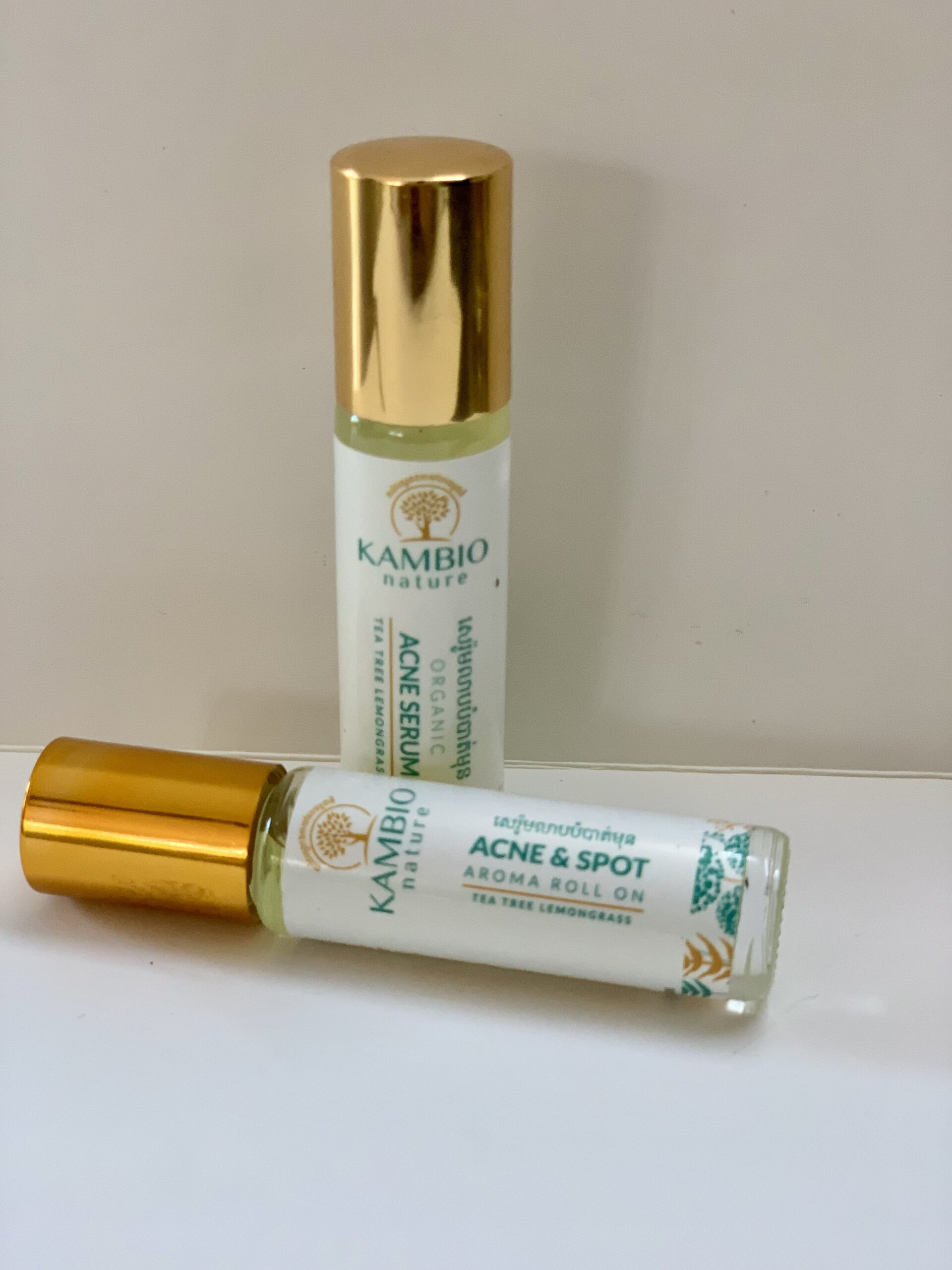 Roll On Acne Serum - សេរ៉ូមលាបបំបាត់មុន 8ml 2 Roll On Acne Serum - សេរ៉ូមលាបបំបាត់មុន 8ml - Image 2
