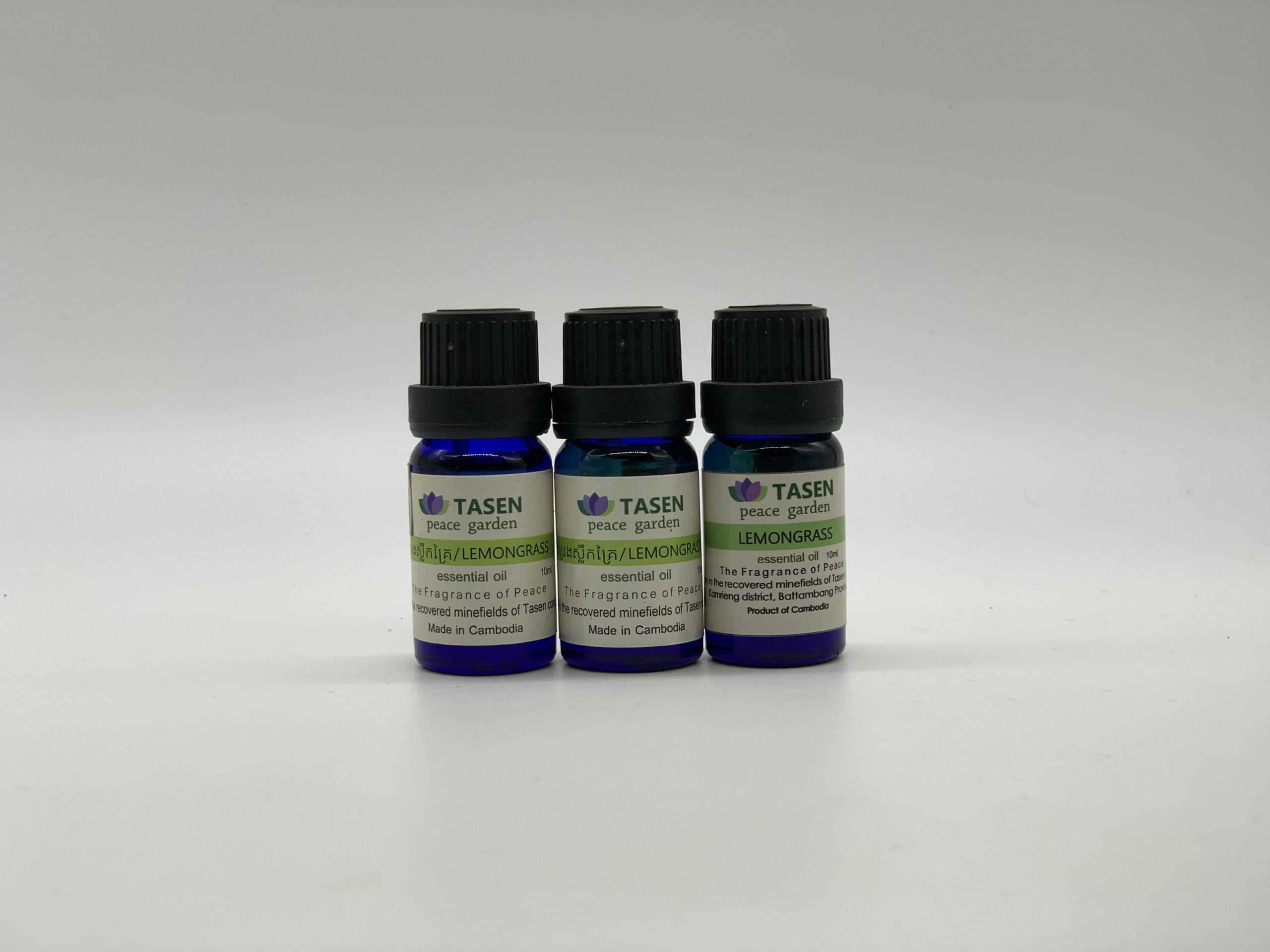 lemongrass-essential-oil-%e1%9e%94%e1%9f%92%e1%9e%9a%e1%9f%81%e1%9e%84%e1%9e%9f%e1%9f%92%e1%9e%9b%e1%9e%b9%e1%9e%80%e1%9e%82%e1%9f%92%e1%9e%9a%e1%9f%83%e1%9e%9f%e1%9e%bb%e1%9e%91%e1%9f%92%e1%9e%92-1