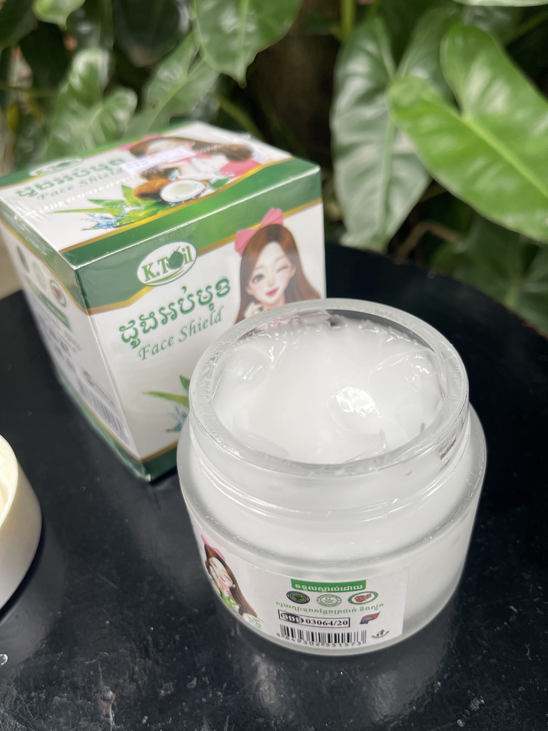 face-shield-%e1%9e%8a%e1%9e%bc%e1%9e%84%e1%9e%a2%e1%9e%94%e1%9f%8b%e1%9e%98%e1%9e%bb%e1%9e%81100g