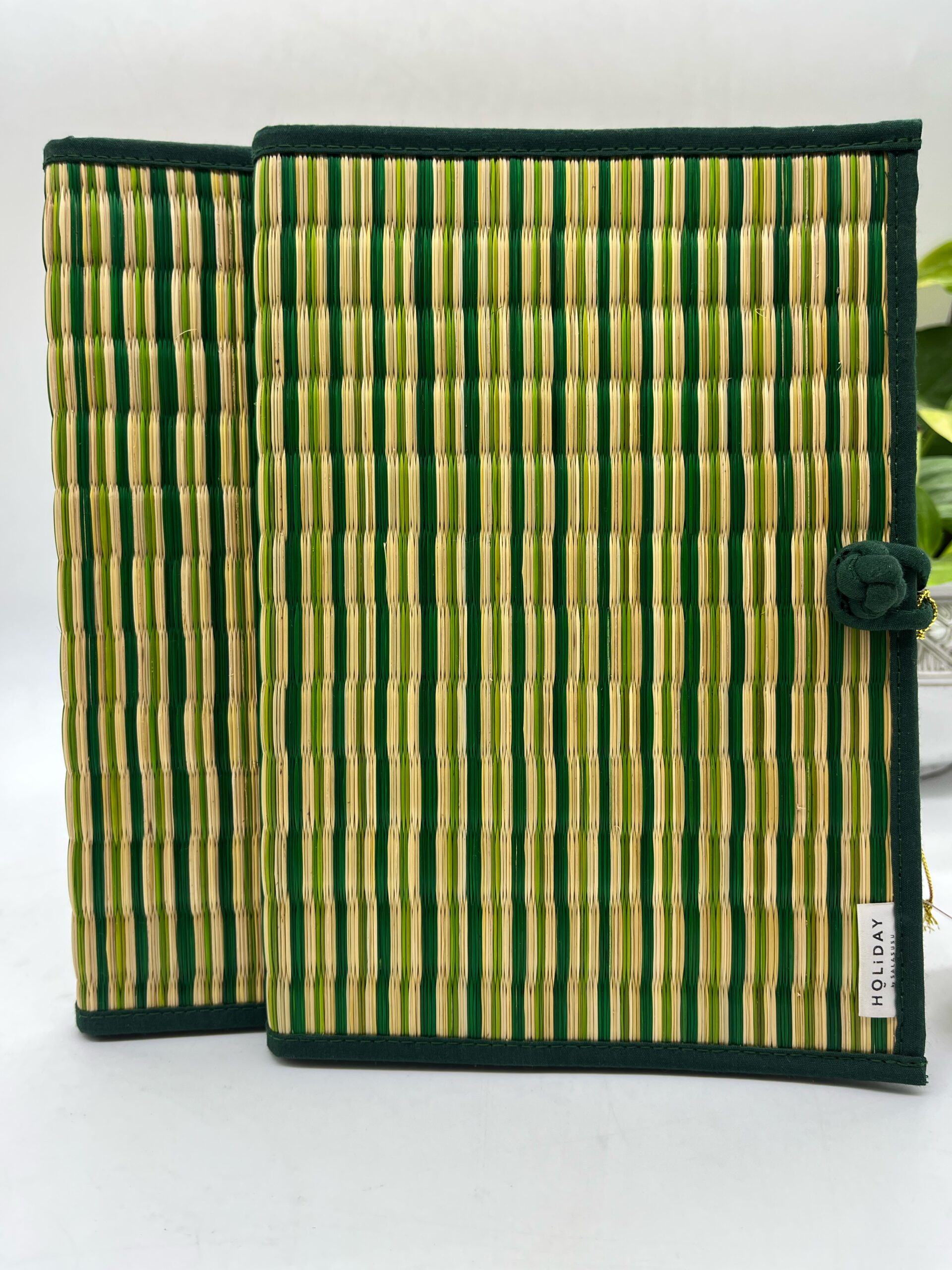 notebook-cover-forest-silence-green-m-%e1%9e%9f%e1%9f%80%e1%9e%9c%e1%9e%97%e1%9f%85%e1%9e%9f%e1%9e%9a%e1%9e%9f%e1%9f%81%e1%9e%9a-%e1%9e%96%e1%9e%8e%e1%9f%8c%e1%9e%94%e1%9f%83%e1%9e%8f
