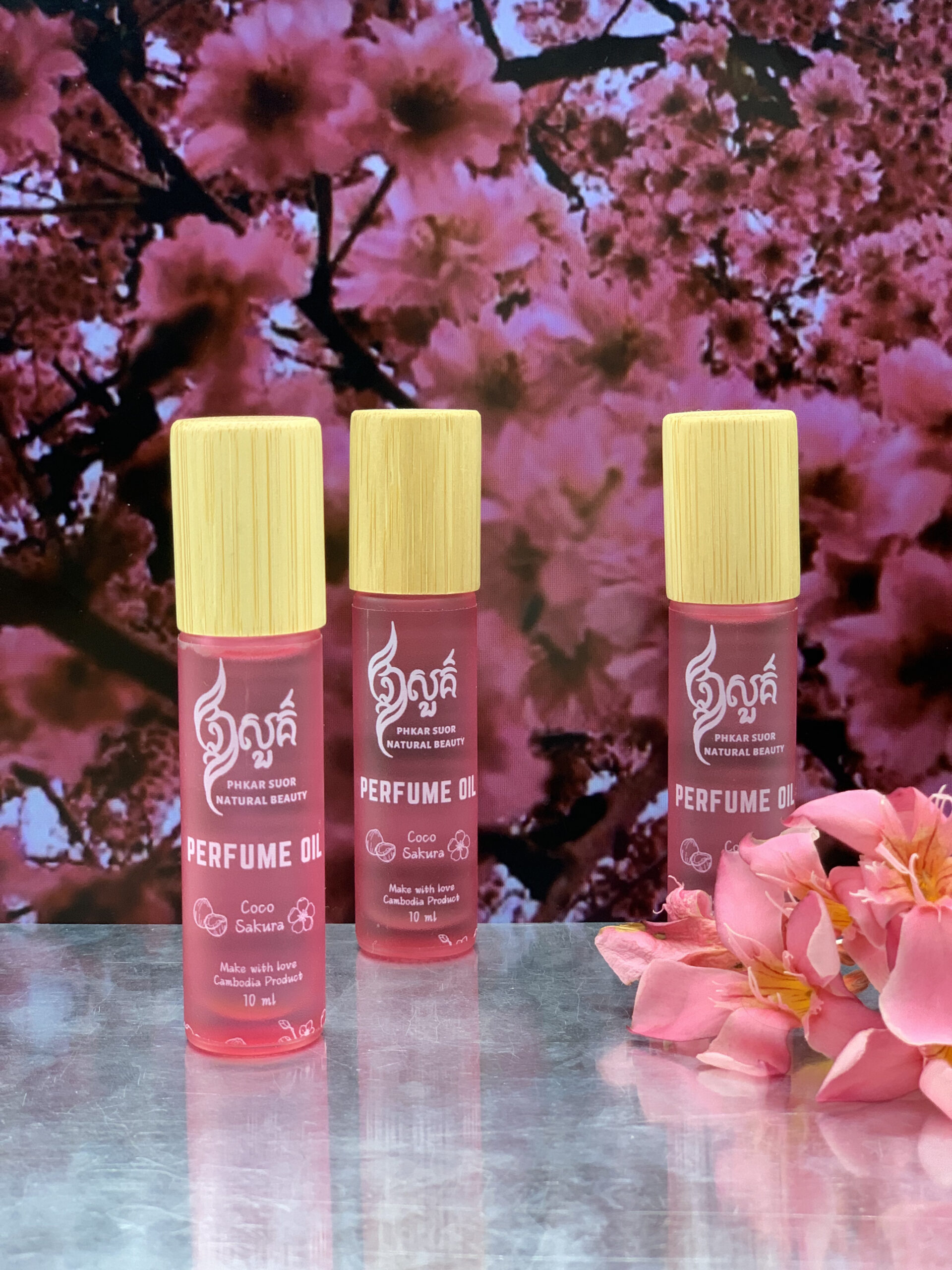 perfume-oil-coco-sakura-%e1%9e%91%e1%9e%b9%e1%9e%80%e1%9e%a2%e1%9e%94%e1%9f%8b%e1%9e%80%e1%9f%92%e1%9e%9b%e1%9e%b7%e1%9e%93%e1%9e%95%e1%9f%92%e1%9e%80%e1%9e%b6%e1%9e%9f%e1%9e%b6%e1%9e%82%e1%9e%bc