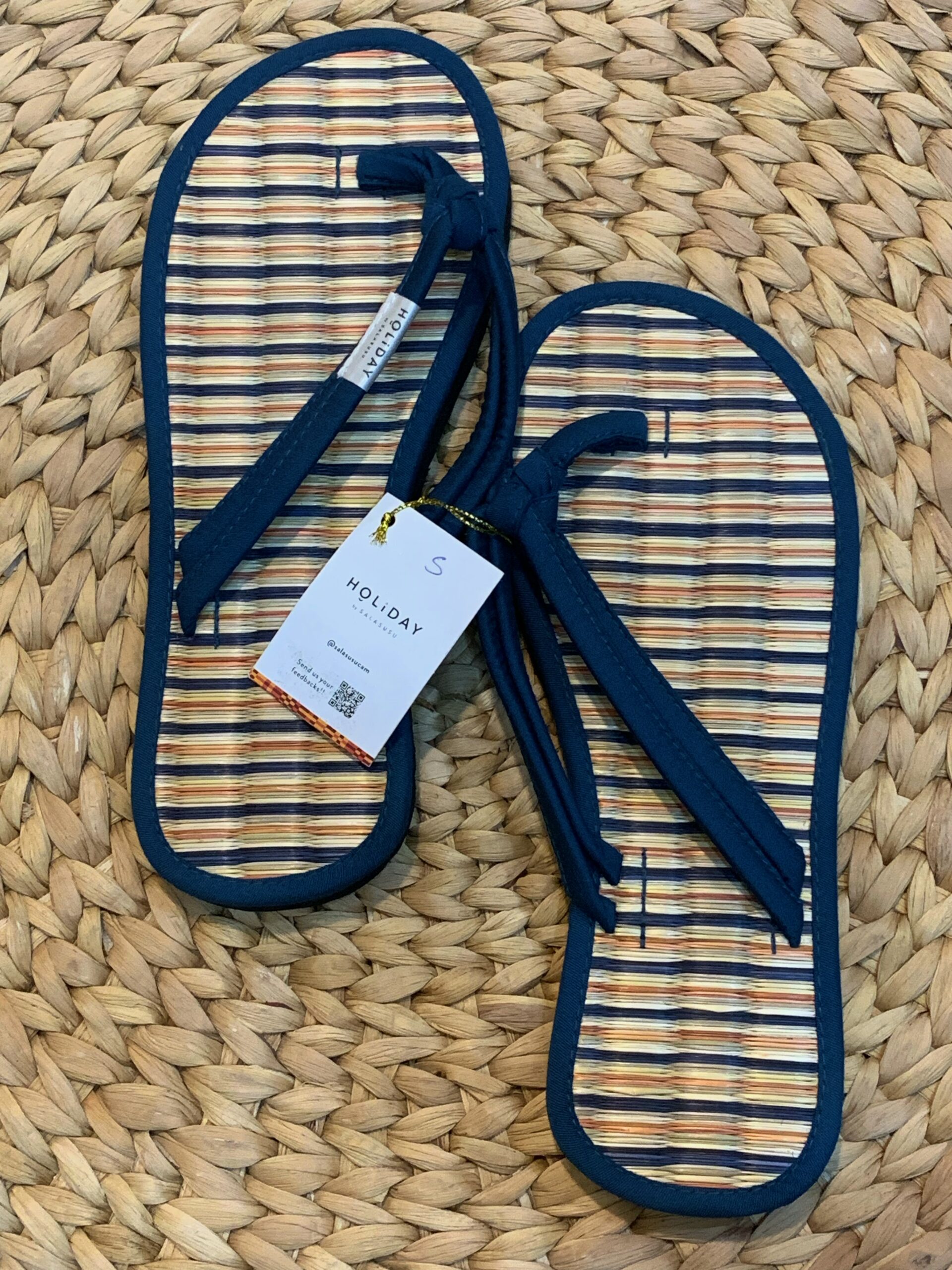 Holiday Sandals Tricolor Ocean Tolerance Blue ស្បែកជើងពណ៌ខៀវ S 36 2 Holiday Sandals Tricolor Ocean Tolerance Blue ស្បែកជើងពណ៌ខៀវ S 36 - Image 2