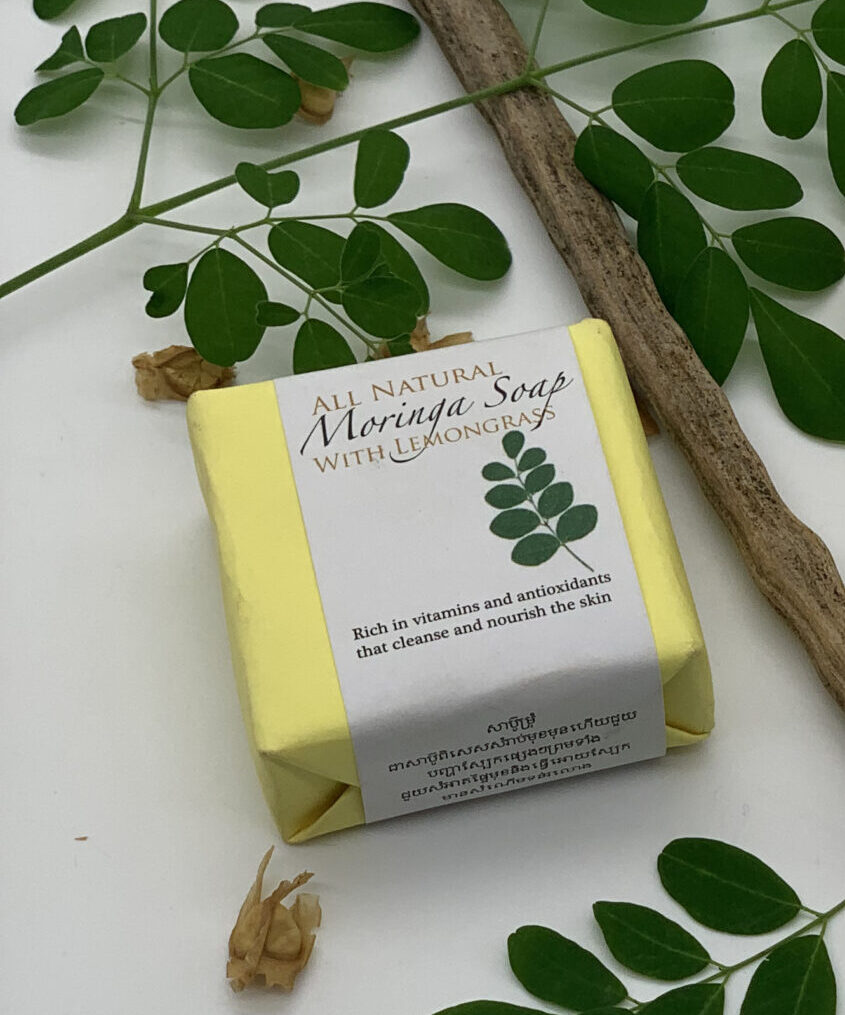 moringa-soap-with-lemongrass-s-%e1%9e%9f%e1%9e%b6%e1%9e%94%e1%9f%8a%e1%9e%bc%e1%9e%98%e1%9f%92%e1%9e%9a%e1%9e%bb%e1%9f%86-%e1%9e%93%e1%9e%b7%e1%9e%84%e1%9e%94%e1%9f%92%e1%9e%9a%e1%9f%81%e1%9e%84
