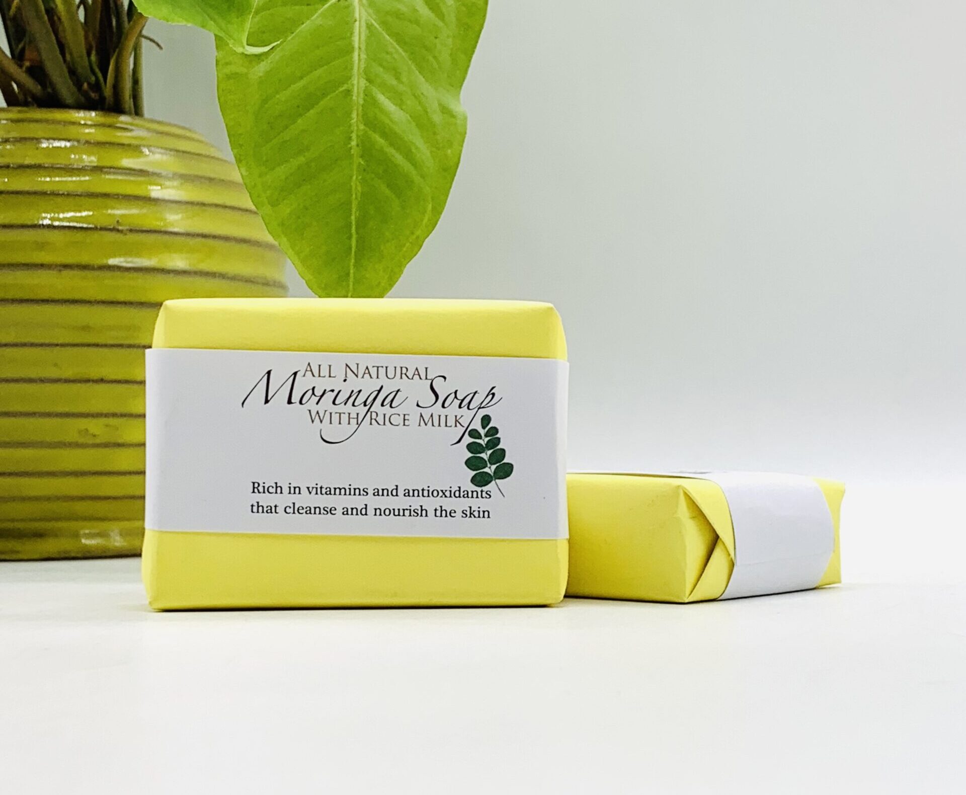 moringa-soap-with-rice-milk-m-%e1%9e%9f%e1%9e%b6%e1%9e%94%e1%9f%8a%e1%9e%bc%e1%9e%98%e1%9f%92%e1%9e%9a%e1%9e%bb%e1%9f%86-%e1%9e%91%e1%9e%b9%e1%9e%80%e1%9e%a2%e1%9e%84%e1%9f%92%e1%9e%80%e1%9e%9a