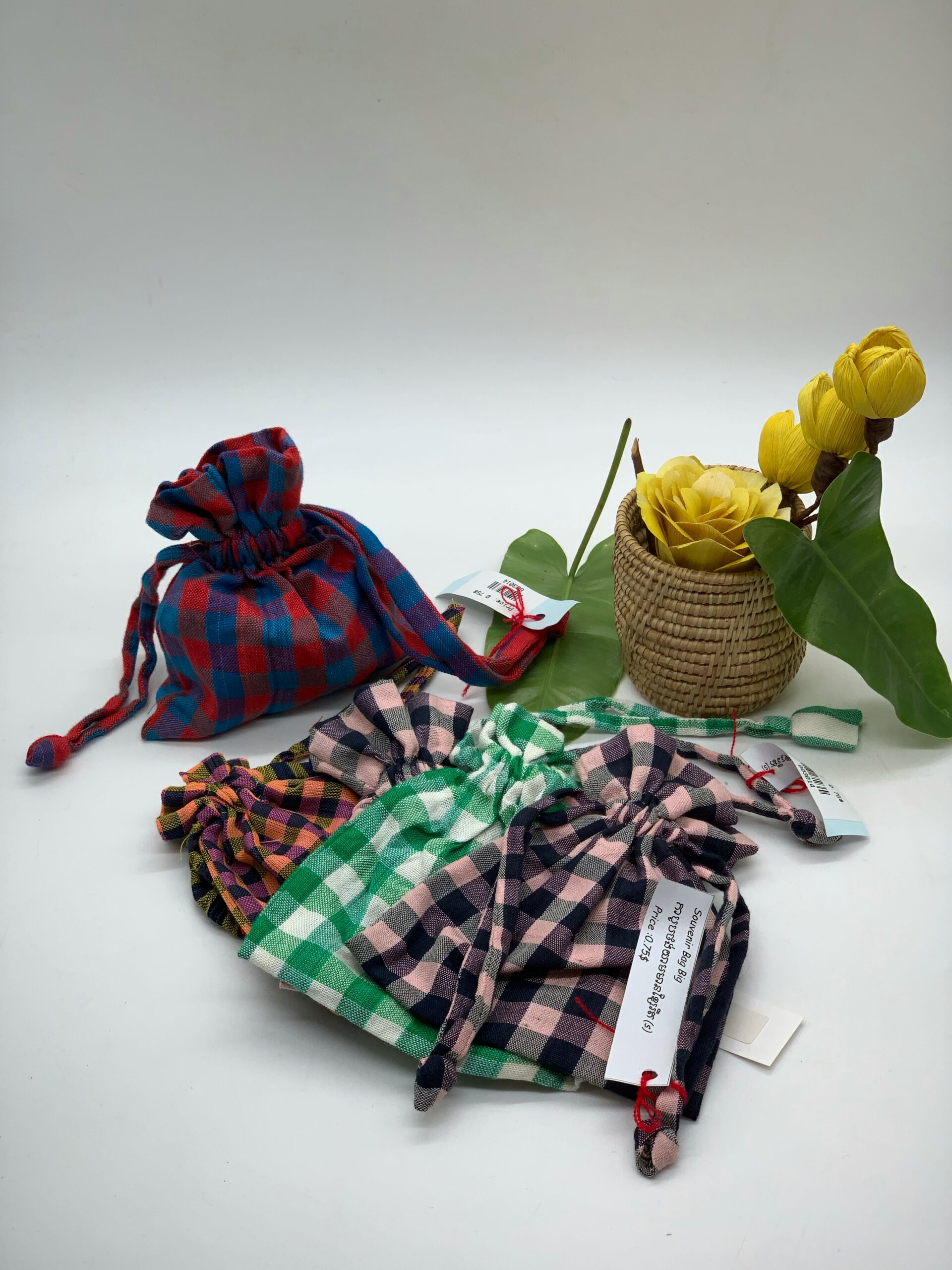 souvenir-bag-small-%e1%9e%80%e1%9e%b6%e1%9e%94%e1%9e%bc%e1%9e%94%e1%9e%90%e1%9e%84%e1%9f%8b%e1%9e%99%e1%9e%b6%e1%9e%98%e1%9e%98%e1%9e%b6%e1%9e%93%e1%9e%81%e1%9f%92%e1%9e%9f%e1%9f%82%e1%9e%9a