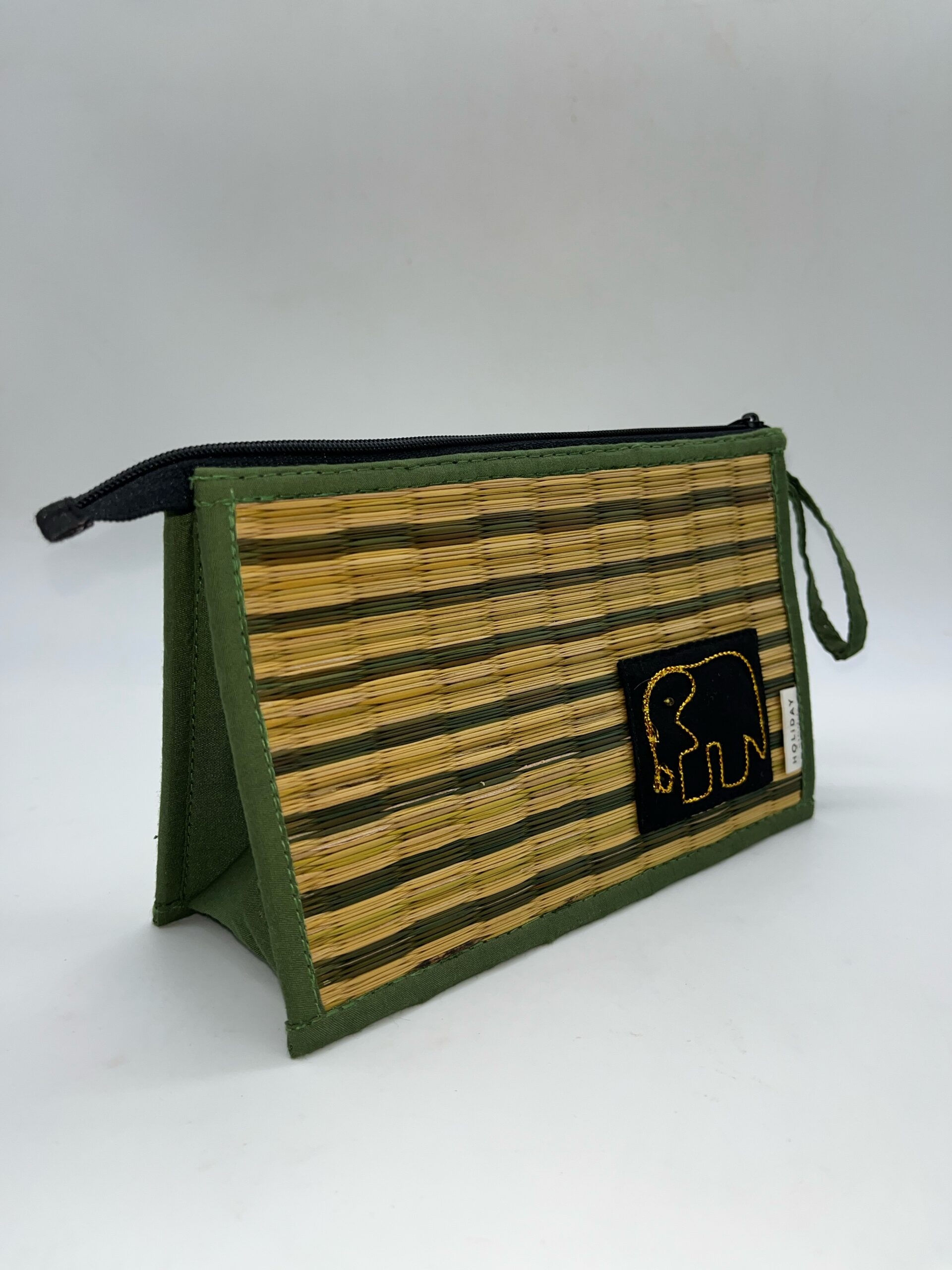 pen-case-square-green-%e1%9e%80%e1%9e%b6%e1%9e%94%e1%9e%bc%e1%9e%94%e1%9e%94%e1%9f%8a%e1%9e%b7%e1%9e%85%e1%9e%87%e1%9f%92%e1%9e%9a%e1%9e%bb%e1%9e%84%e1%9e%96%e1%9e%8e%e1%9f%8c%e1%9f%8c