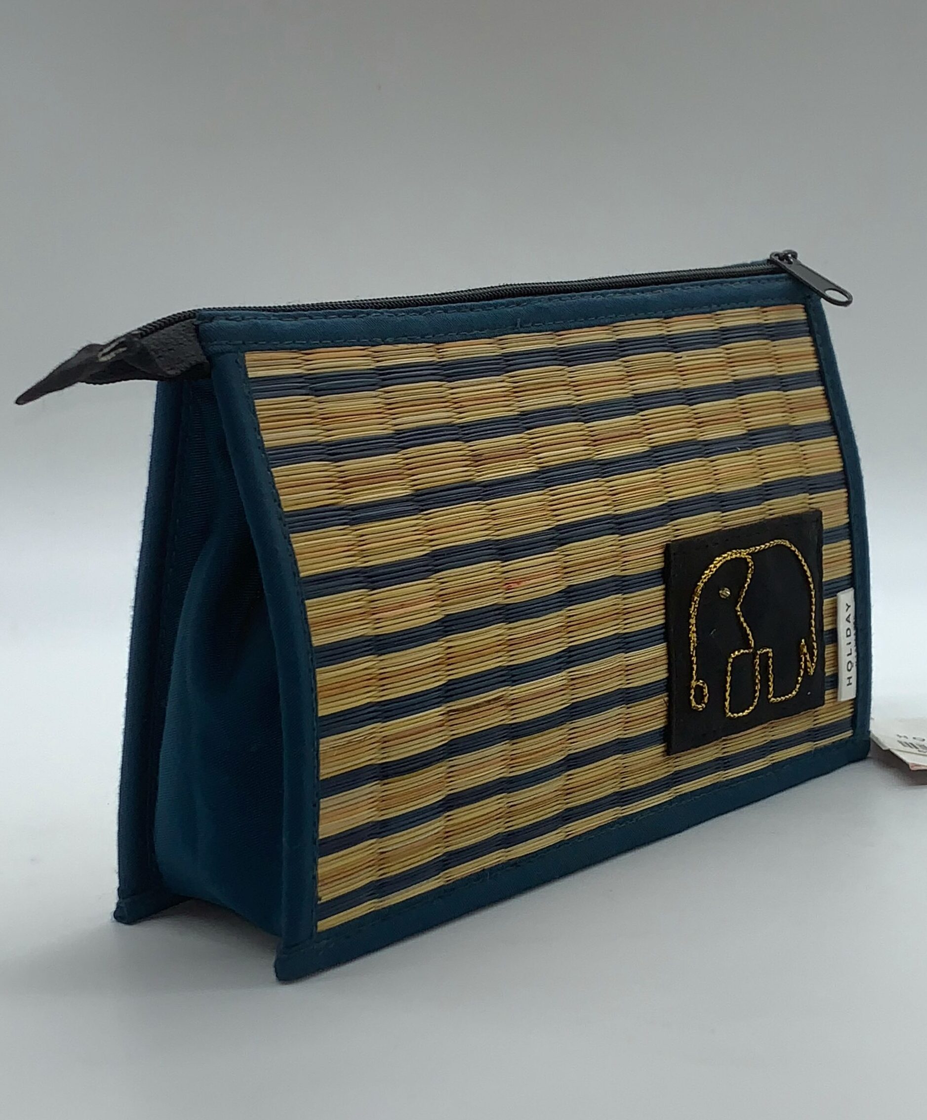 pen-case-square-blue-%e1%9e%80%e1%9e%b6%e1%9e%94%e1%9e%bc%e1%9e%94%e1%9e%94%e1%9f%8a%e1%9e%b7%e1%9e%85%e1%9e%87%e1%9f%92%e1%9e%9a%e1%9e%bb%e1%9e%84%e1%9e%96%e1%9e%8e%e1%9f%8c%e1%9e%81