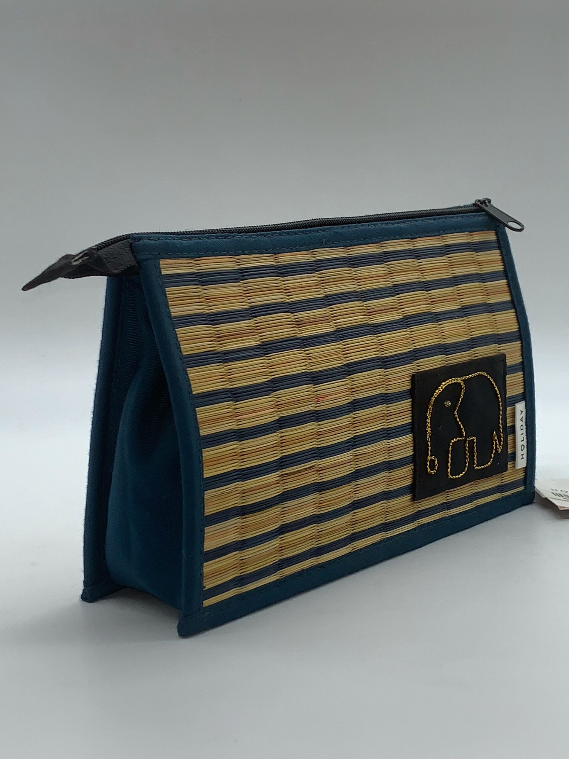 pen-case-square-blue-%e1%9e%80%e1%9e%b6%e1%9e%94%e1%9e%bc%e1%9e%94%e1%9e%94%e1%9f%8a%e1%9e%b7%e1%9e%85%e1%9e%87%e1%9f%92%e1%9e%9a%e1%9e%bb%e1%9e%84%e1%9e%96%e1%9e%8e%e1%9f%8c%e1%9e%81