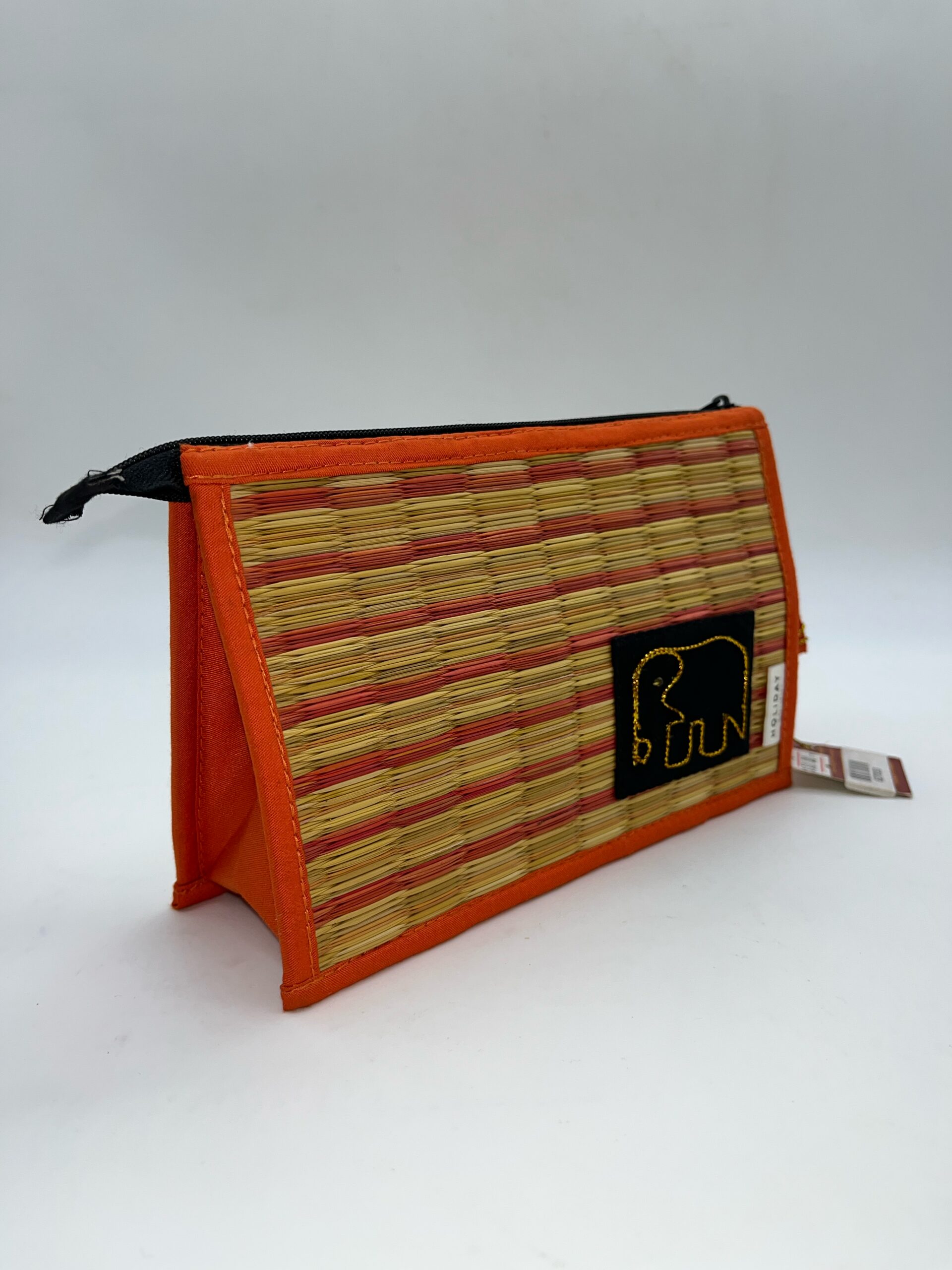 pen-case-square-orange-%e1%9e%80%e1%9e%b6%e1%9e%94%e1%9e%bc%e1%9e%94%e1%9e%94%e1%9f%8a%e1%9e%b7%e1%9e%85%e1%9e%87%e1%9f%92%e1%9e%9a%e1%9e%bb%e1%9e%84%e1%9e%96%e1%9e%8e%e1%9f%8c%e1%9e%91